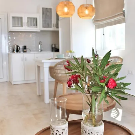 Akropolis Village Complex Of Luxury * Κυρά Παναγιά