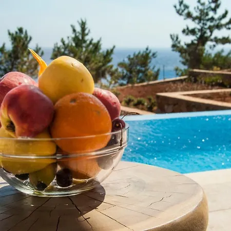 Villa Akropolis Village Complex Of Luxury Kyra Panagia