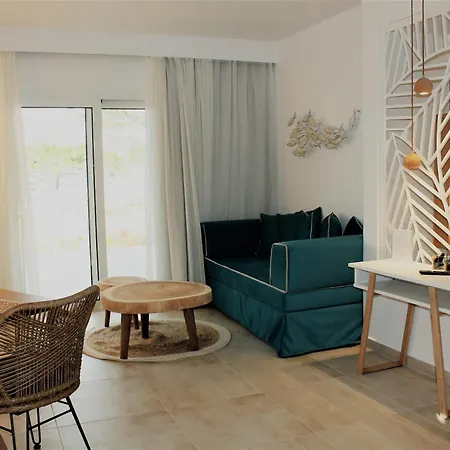 Akropolis Village Complex Of Luxury Villa Kyra Panagia